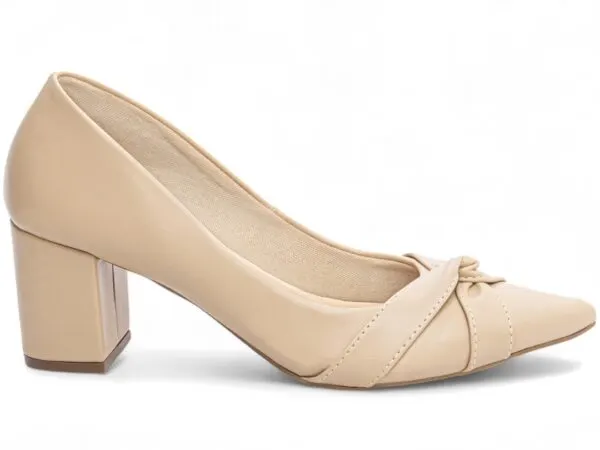 Scarpin Salto Grosso 6,5 cm Tiras em Nó – cor Bege, vista lateral