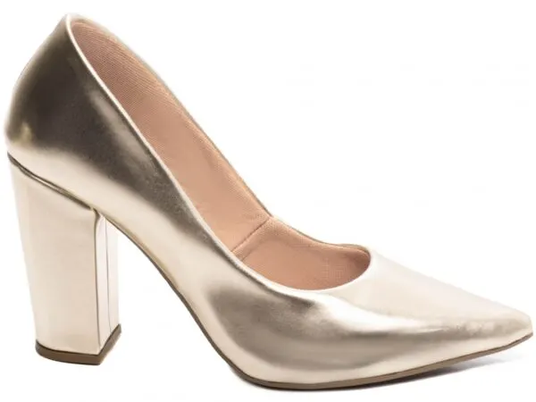 Scarpin Clássico Salto Grosso 9 cm – cor Dourado, vista lateral