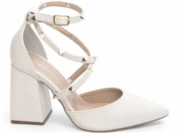 Scarpin Salto Grosso Tiras Cruzadas Tachas – cor Off White, vista lateral