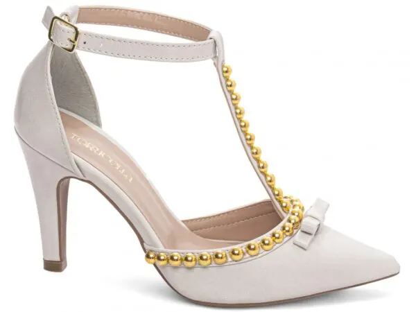Scarpin Tira em T Pérolas Douradas – cor Off White, vista lateral