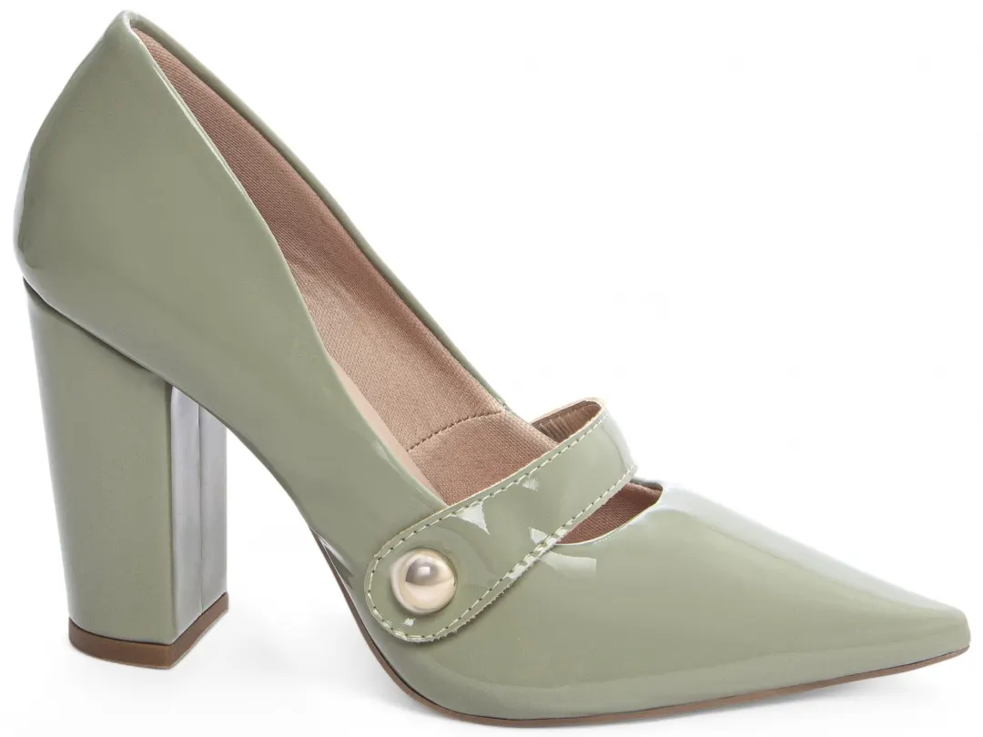 e03b2501ec42319ba59152acb8386ddb.jpg Scarpin Verniz Salto Grosso 9 cm com Tira – cor Verde, vista lateral